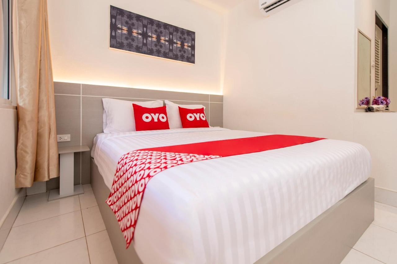 Oyo 328 Onion House Praia de Kata Exterior foto